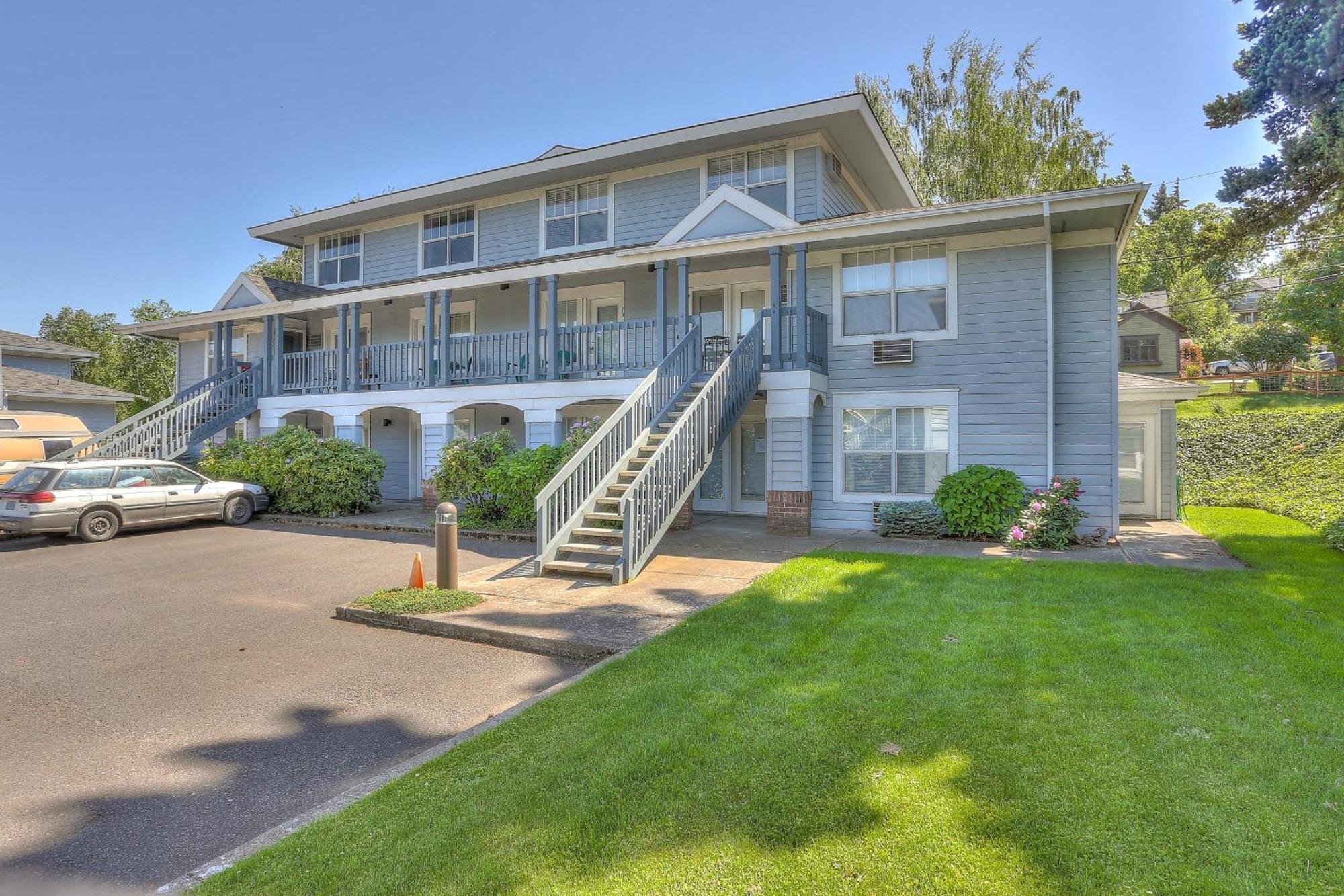 13 Lodge Hood River Exterior foto